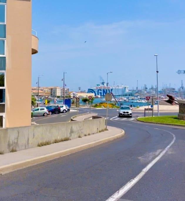 Joli Appartement Avec Piscine Sète Buitenkant foto